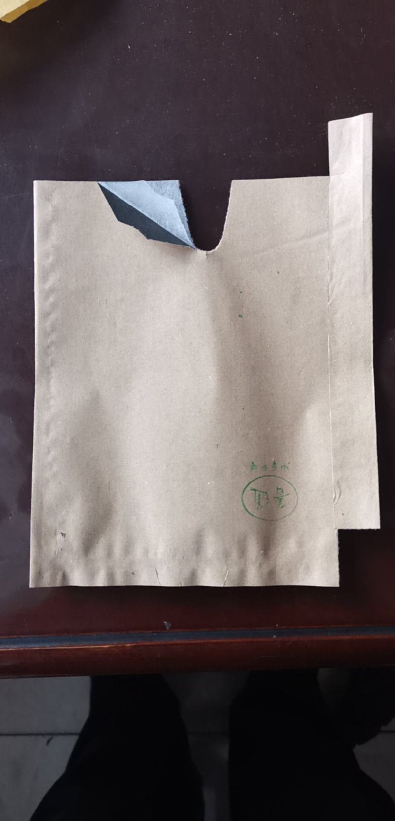 18X22高遮光疏水复合纸加白蜡棉大型桃子专用套袋。