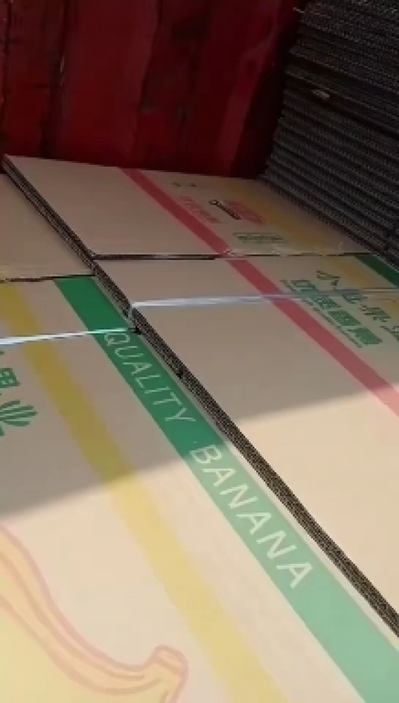 新香蕉箱，可以装土豆，甜瓜，红薯等包装用