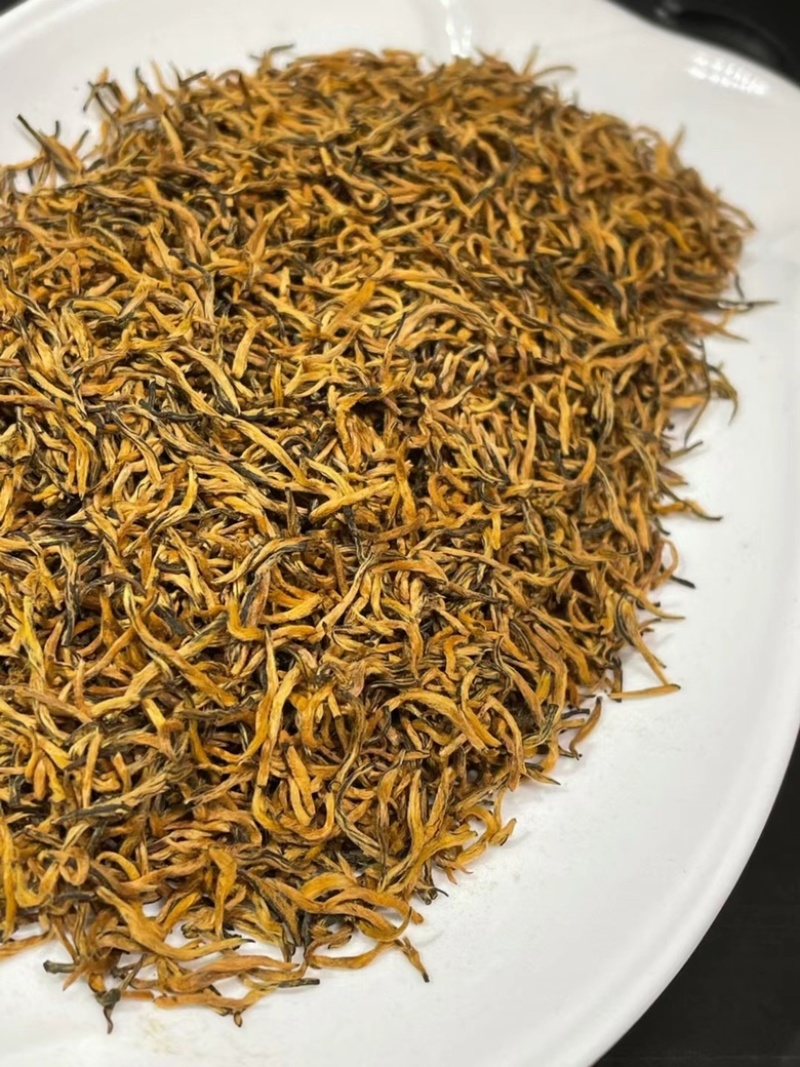 武夷山红茶金骏眉芽中芽茶叶花香蜜香黄芽新茶支持代发250