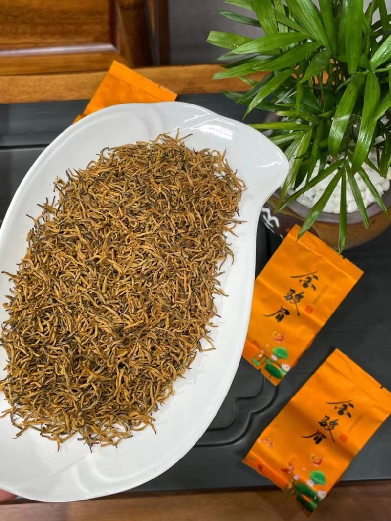 武夷山红茶金骏眉芽中芽茶叶花香蜜香黄芽新茶支持代发250