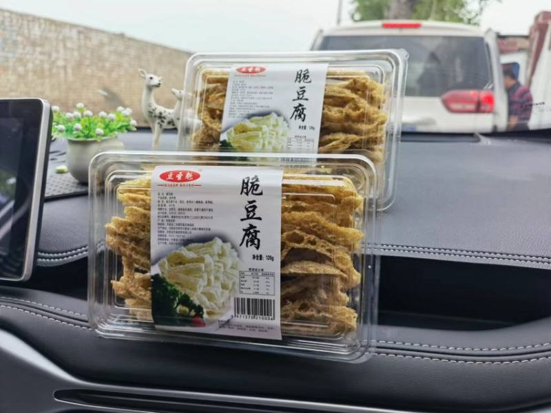 脆豆腐可凉拌，可卤菜，可火锅多种食用方法