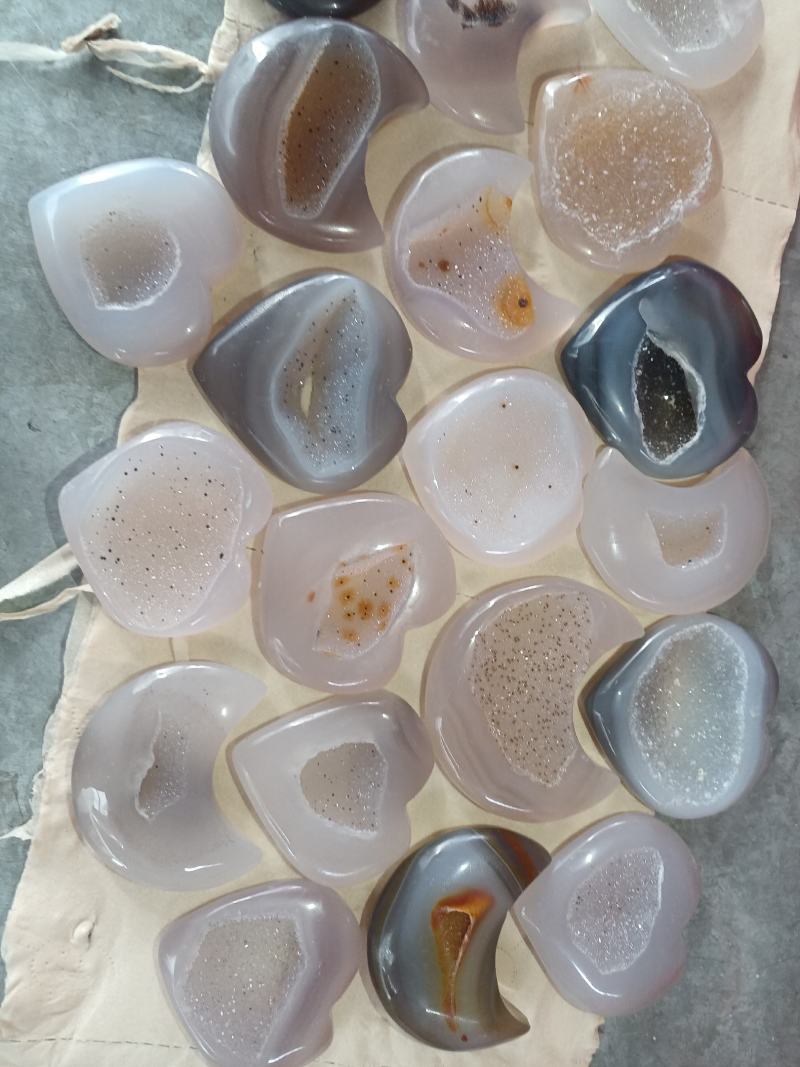 玛瑙晶洞，心形，月亮，五角星