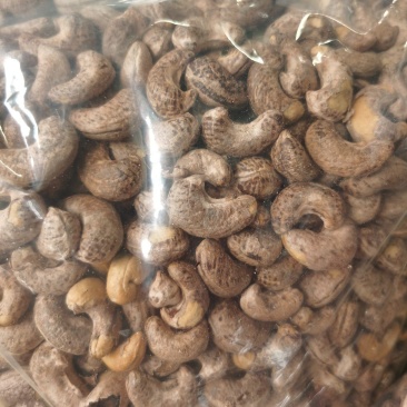 盐焗腰果悦南小宝A180巨大颗粒，颗粒饱满，质量上乘