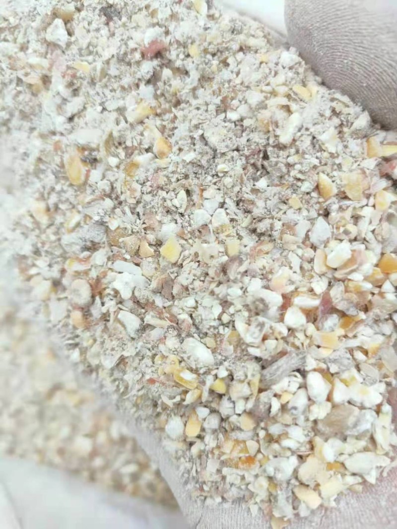 烘干粮碎玉米，养殖户（喂鸡鸭鹅）用降低成本