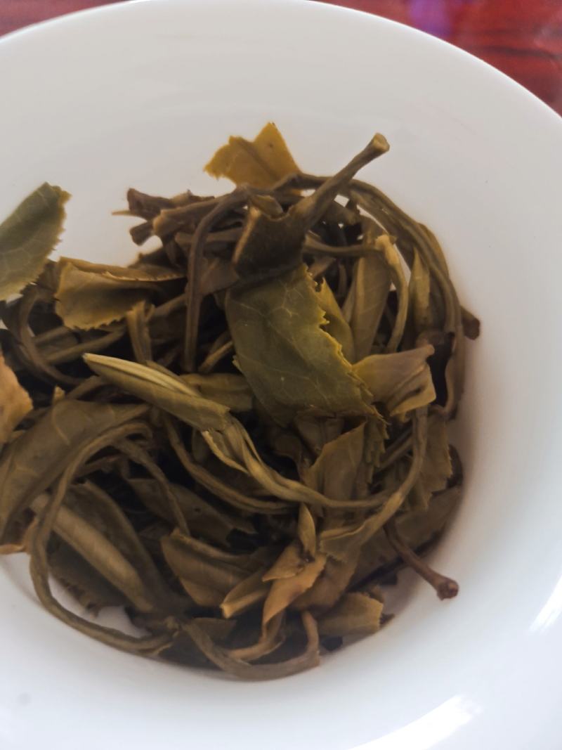 2022云南普洱景谷古树茶，古树白茶生茶，茶饼357g