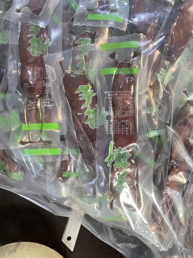 【牛肉干】手撒鸭肉个体独立包装麻辣五香开袋即食