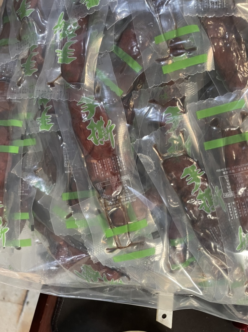 【牛肉干】手撒鸭肉个体独立包装麻辣五香开袋即食