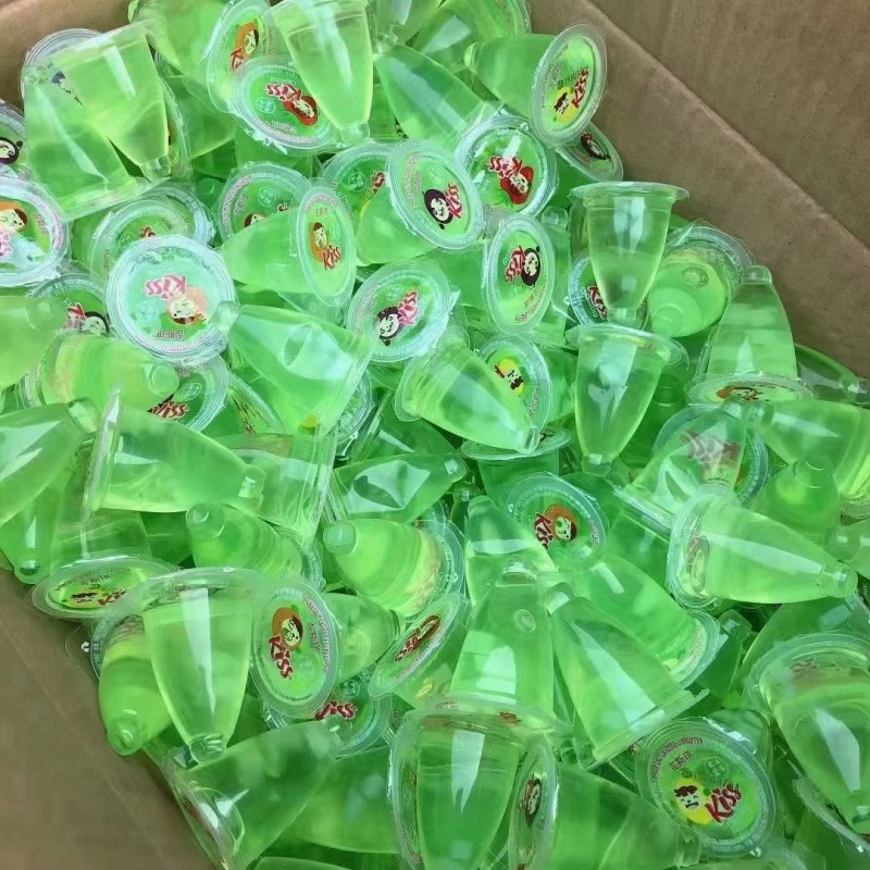 批发地摊果冻水果布丁果冻水果味草莓味果冻10元3斤模式