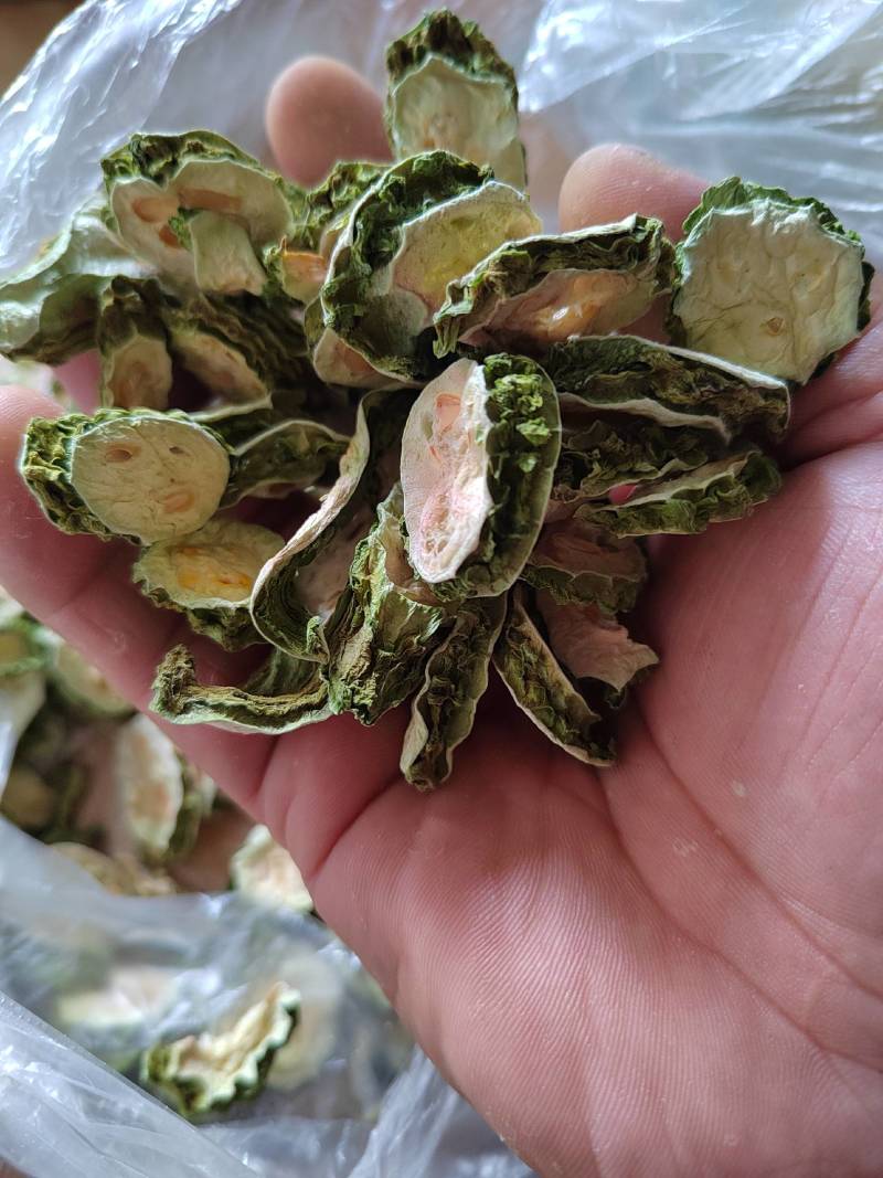 苦瓜干苦瓜片，烘干苦瓜片苦瓜干，新鲜苦瓜干大量上市