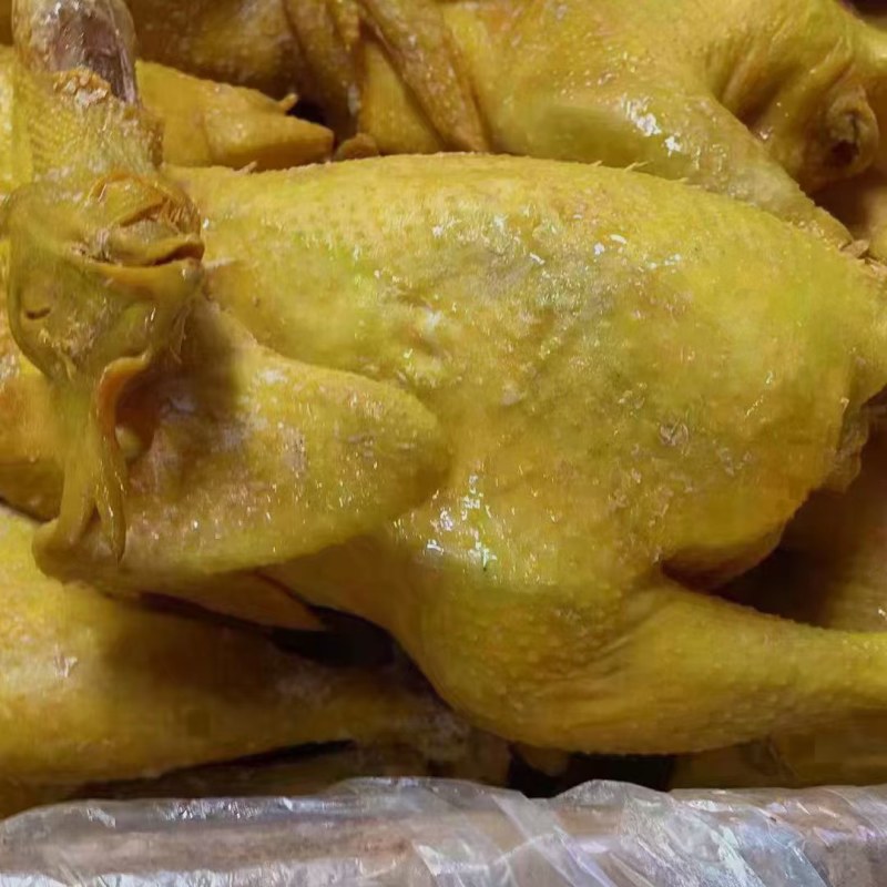 盐焗鸡，盐焗鸡腿，八成熟，口味好，一件50斤，价格美丽