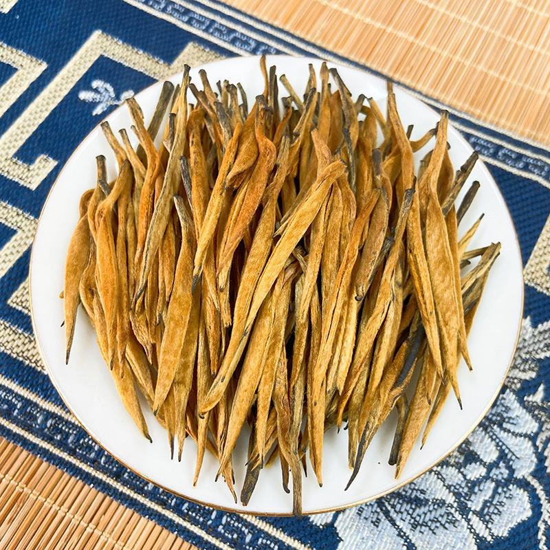 2023年新茶云南红茶浓香型滇红金针厂家散装批发