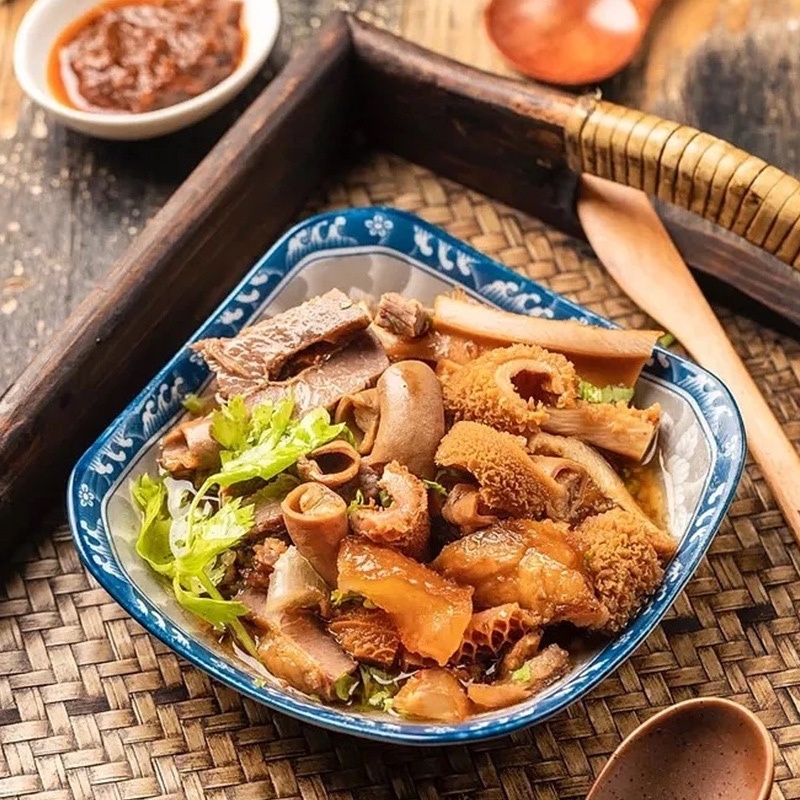 新鲜牛杂生鲜即食半成品商用批发火锅食材冷冻牛筋牛蹄牛肚