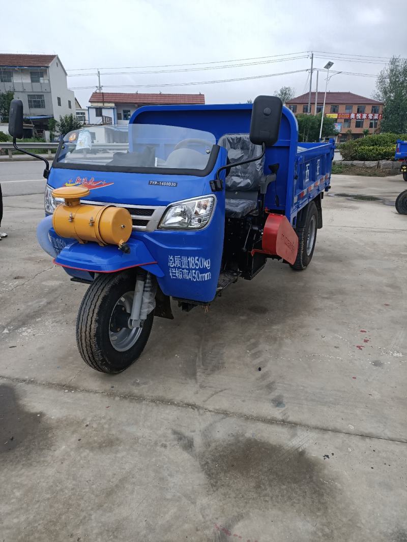 三轮铡草车，移动铡草机