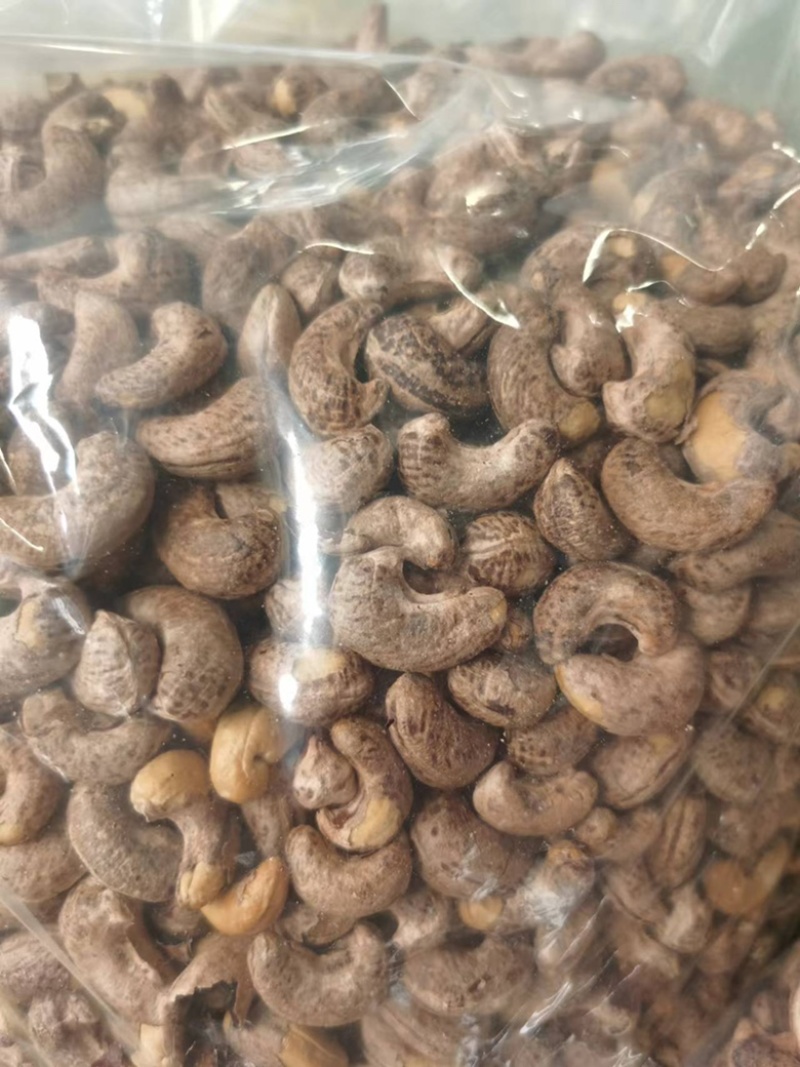 盐焗腰果悦南小宝A180巨大颗粒，颗粒饱满，质量上乘