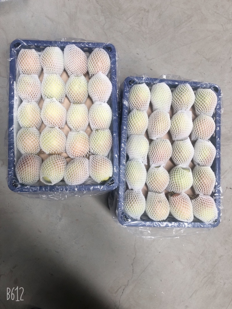 山西运城龙居美玉一抹红晕果库红香酥