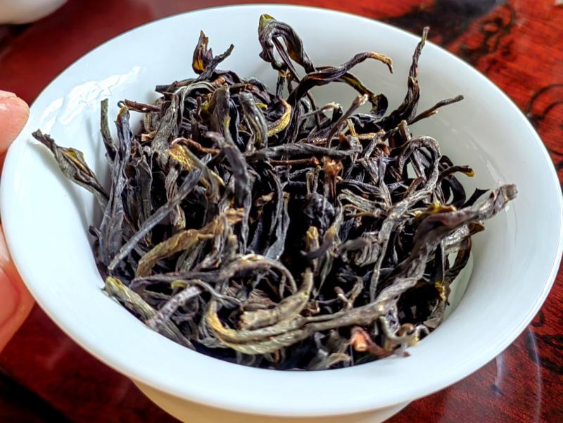 凤凰单丛茶潮州凤凰鸭屎香单枞茶浓香型鸭屎香茶叶高山单枞茶