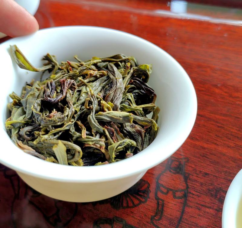 凤凰单丛茶潮州凤凰鸭屎香单枞茶浓香型鸭屎香茶叶高山单枞茶