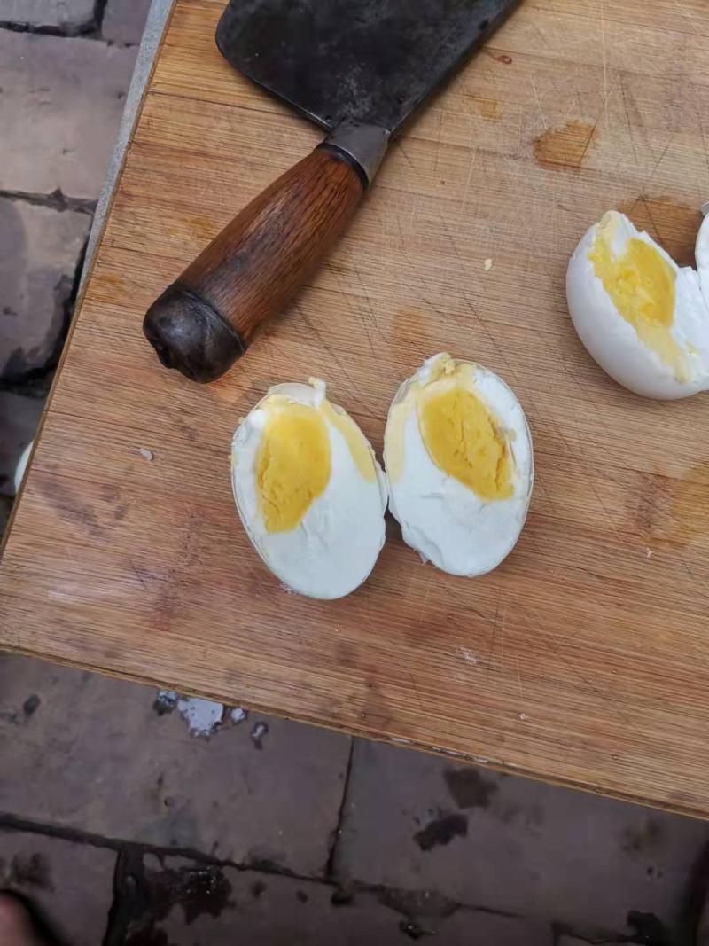 纯手工泥腌制泥腌咸鸭蛋量大从优