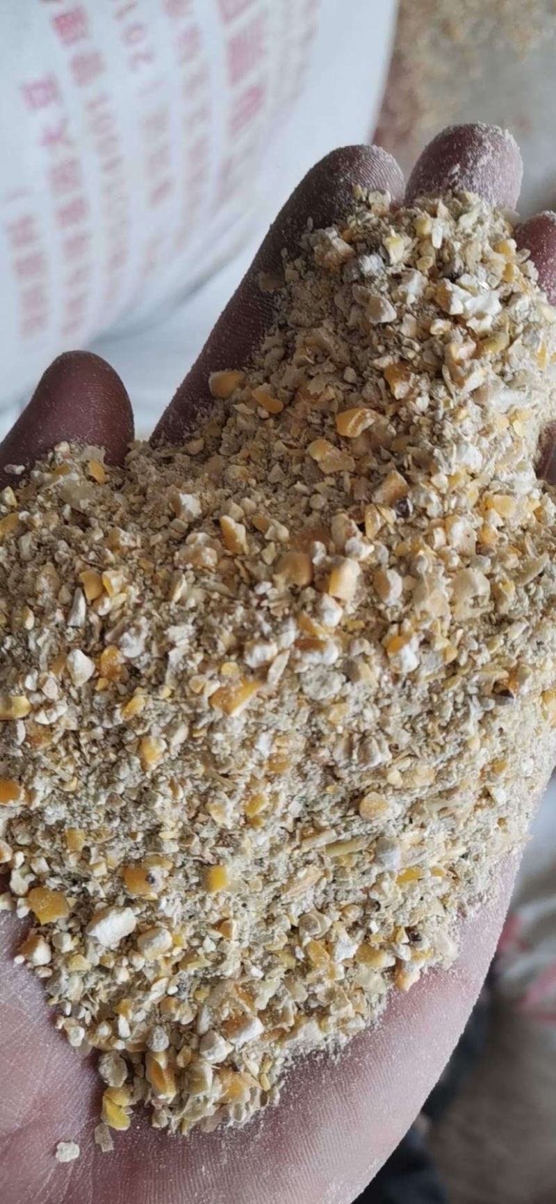 碎玉米脚下厂家直售，用于鸡鸭羊鹅饲料加工