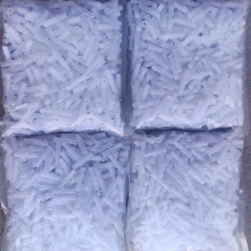 白色塑料膨胀管6*30优质带刺膨胀胶粒胶塞墙塞塑料涨塞