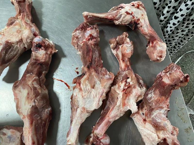 帕特尔后腿骨实图，13000元一吨，吨起