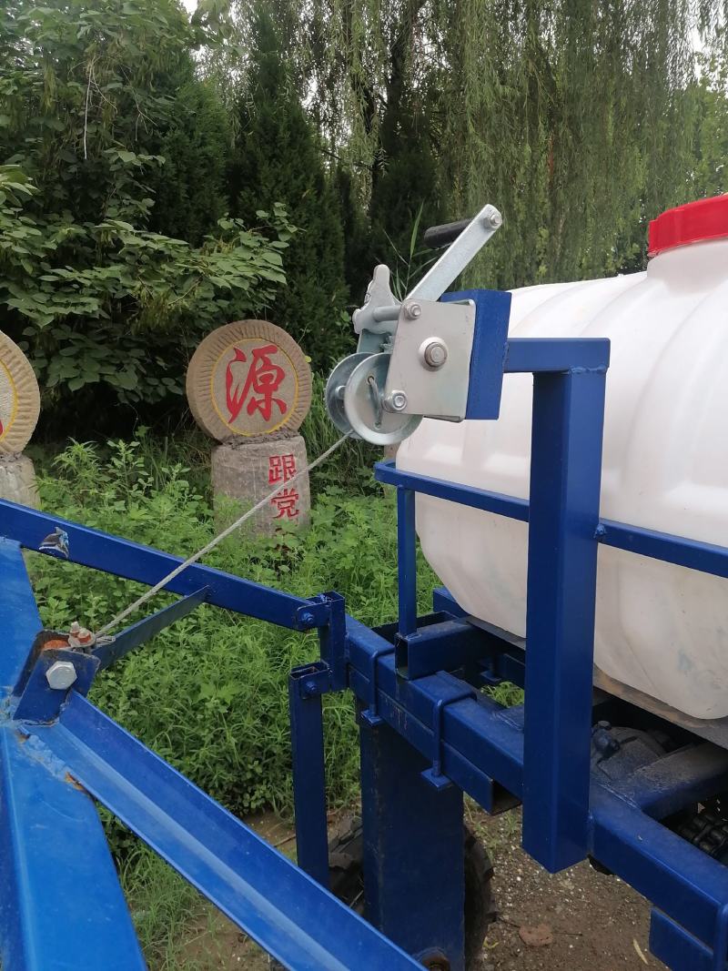 打药机打药车农药喷雾机四轮自走12马力柴油三前进挡一倒挡