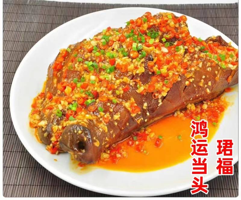 珺福鸿运当头，猪头，带骨熟猪头，秘制料包卤制全熟，