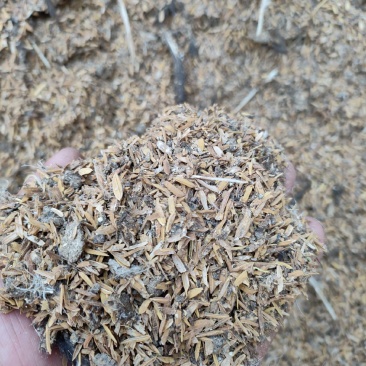 稻壳鸡粪