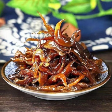 云南野生菌批发鸡枞菌松茸菌牛杆菌多口味
