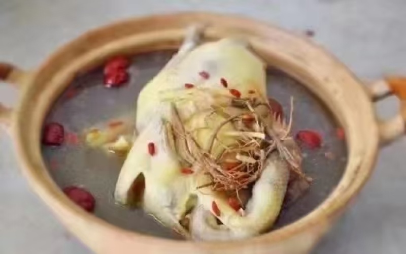 三七根(可炖鸡炖骨)自产自消