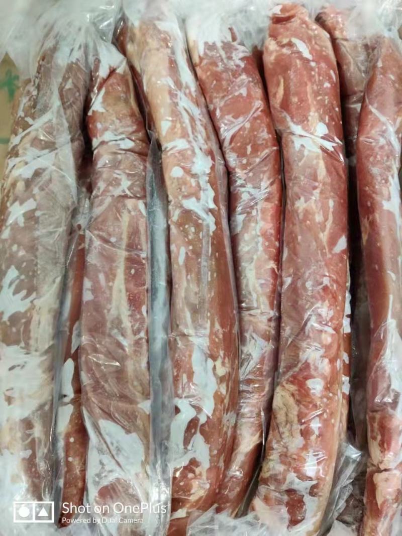出售乳牛肉，前腿肉，后腿肉，牛排，脊骨，前腿，棒骨，欢迎