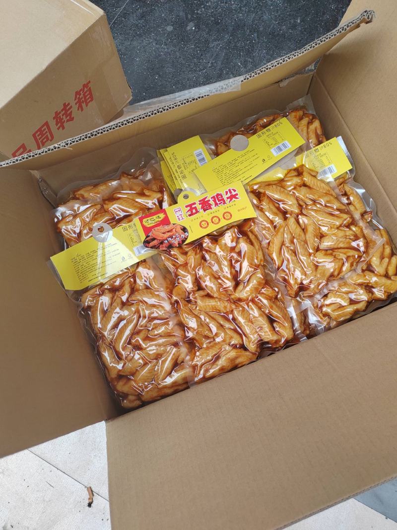 鸡翅尖五香麻辣，品质保证，火爆热销欢迎采购。