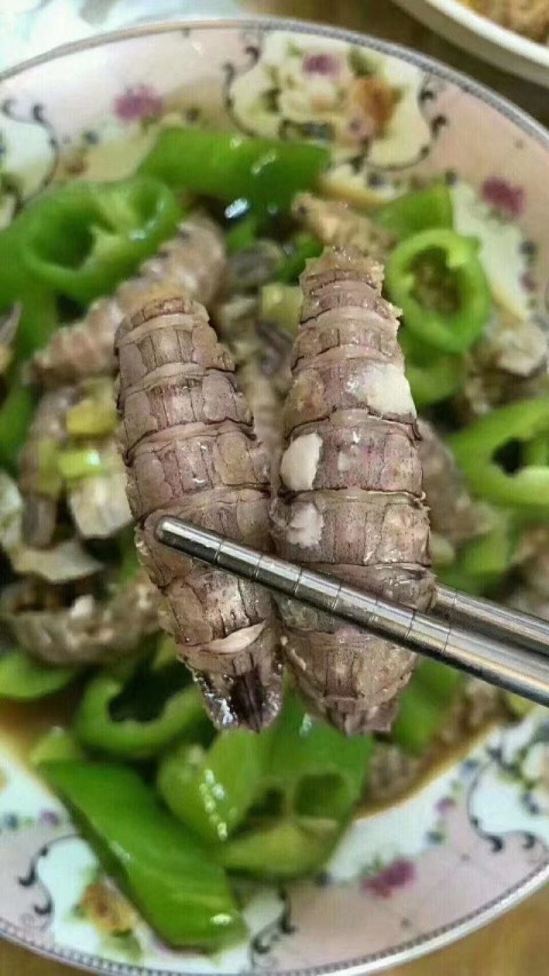 皮皮虾。虾爬子