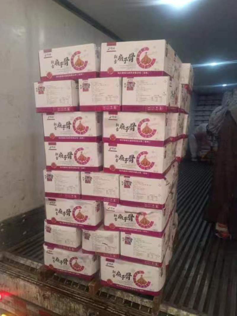 珺福手把扇子骨，扇子骨，秘制调料腌制，炸熟即可食用