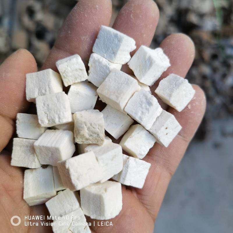 秦岭山区，26年新货，纯无硫茯苓叮，机制叮手选货无黑头