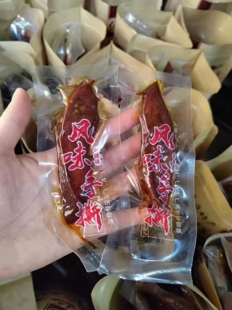 手撕肉/高原特产风味手撕鸭肉休闲五香麻辣手撕牛肉