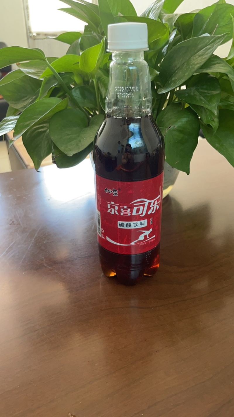 白小柒惊喜可乐500ml12瓶引流产品
