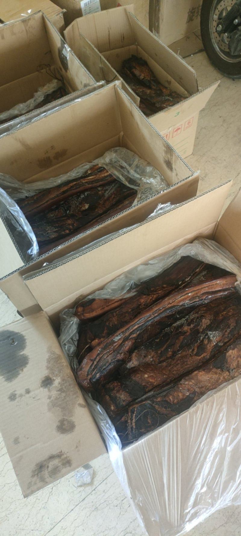 五花肉，二刀肉，排骨，熏肉产品江湖地摊赶集