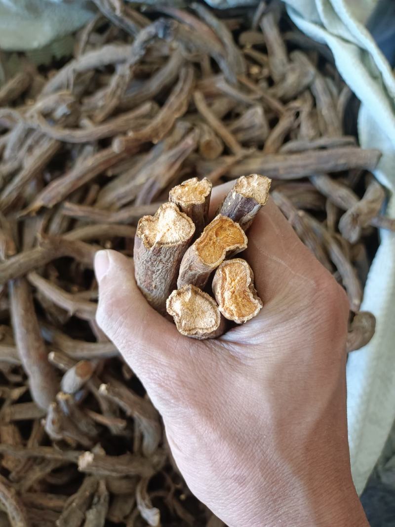 刮皮水根