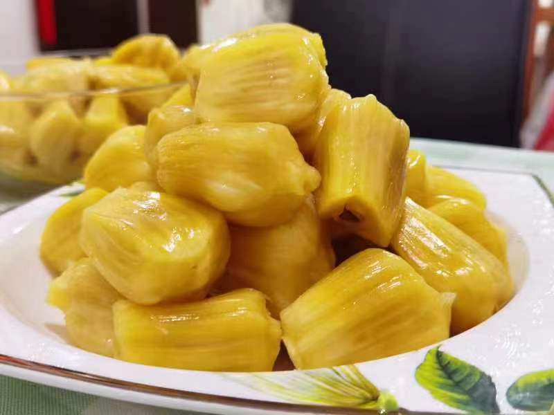 金苞菠萝蜜、皮薄肉厚，苞大，个头均匀，果园直摘，专业管理