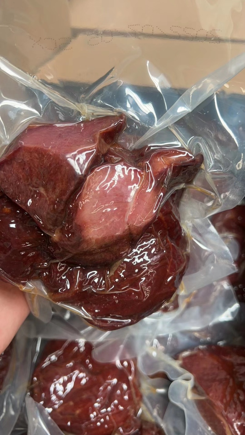 酱香肉麻辣味五香味50斤装地摊展会酱香肉