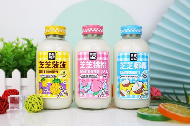 酸甜日记酸奶可撕标玻璃大瓶果粒奶昔厂家直销