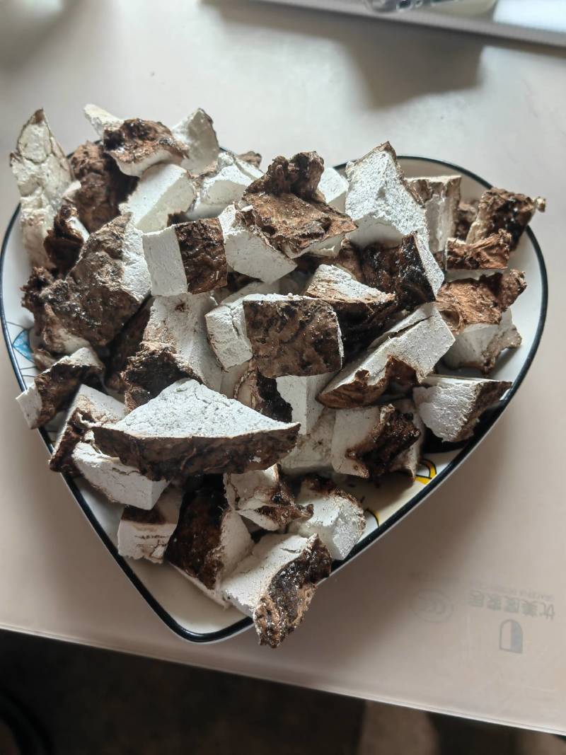 云南水洗带皮茯苓无硫天然晒干在也不用担心买到假茯苓中药材
