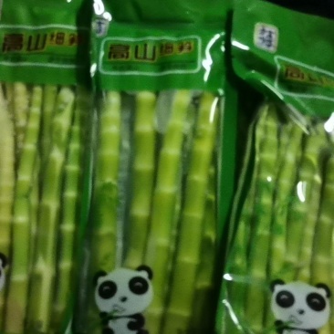 高山绿笋，源于自然，口感细腻，色绿肉厚，食材佳品