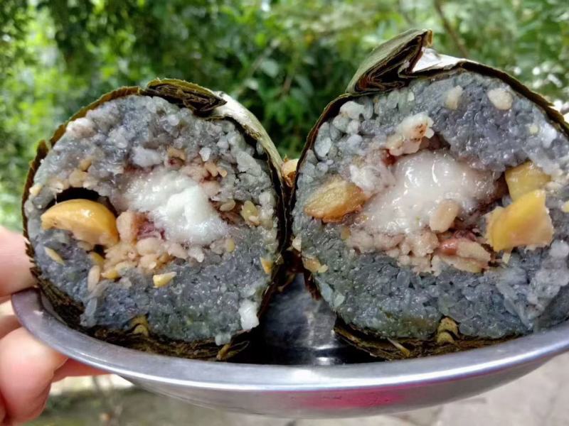 广西隆林黑粽子