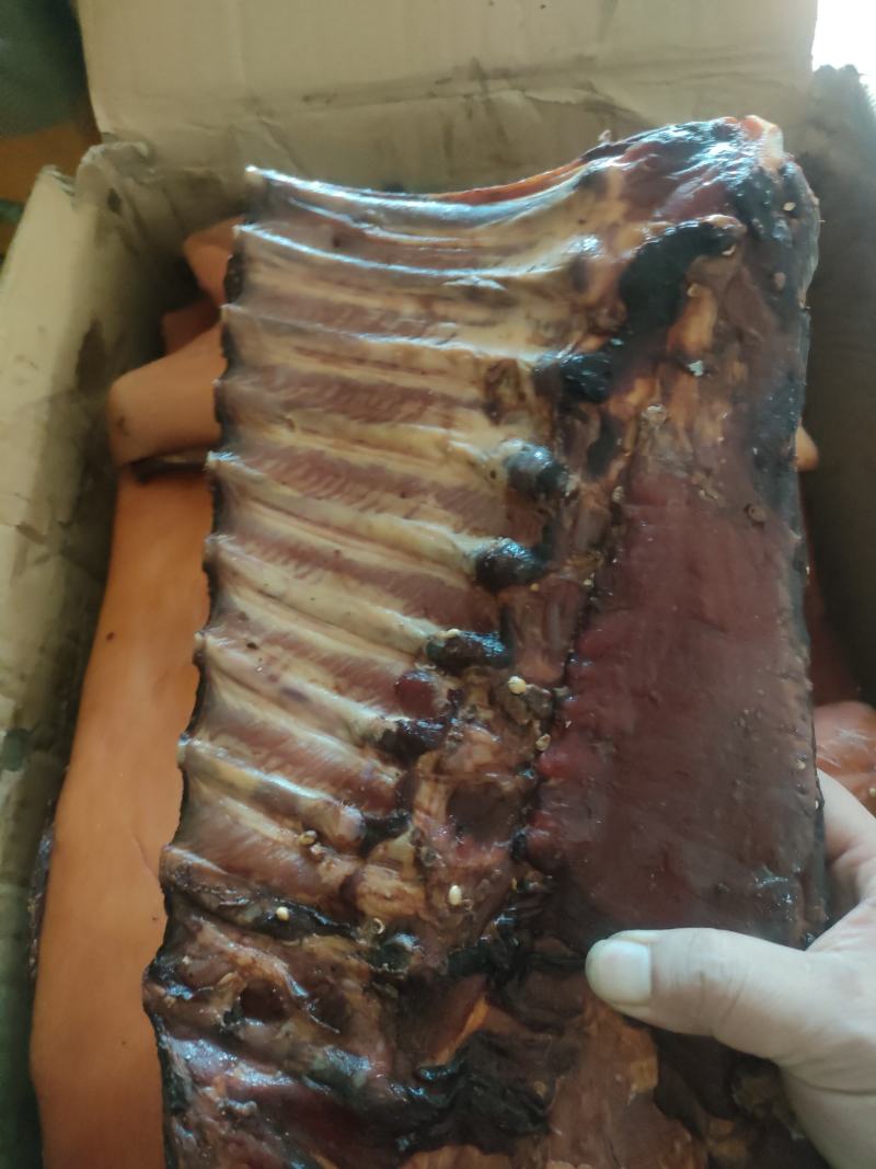 【烟熏排骨】猪排，烟熏三线肉，五花肉，猪蹄江湖地摊赶集