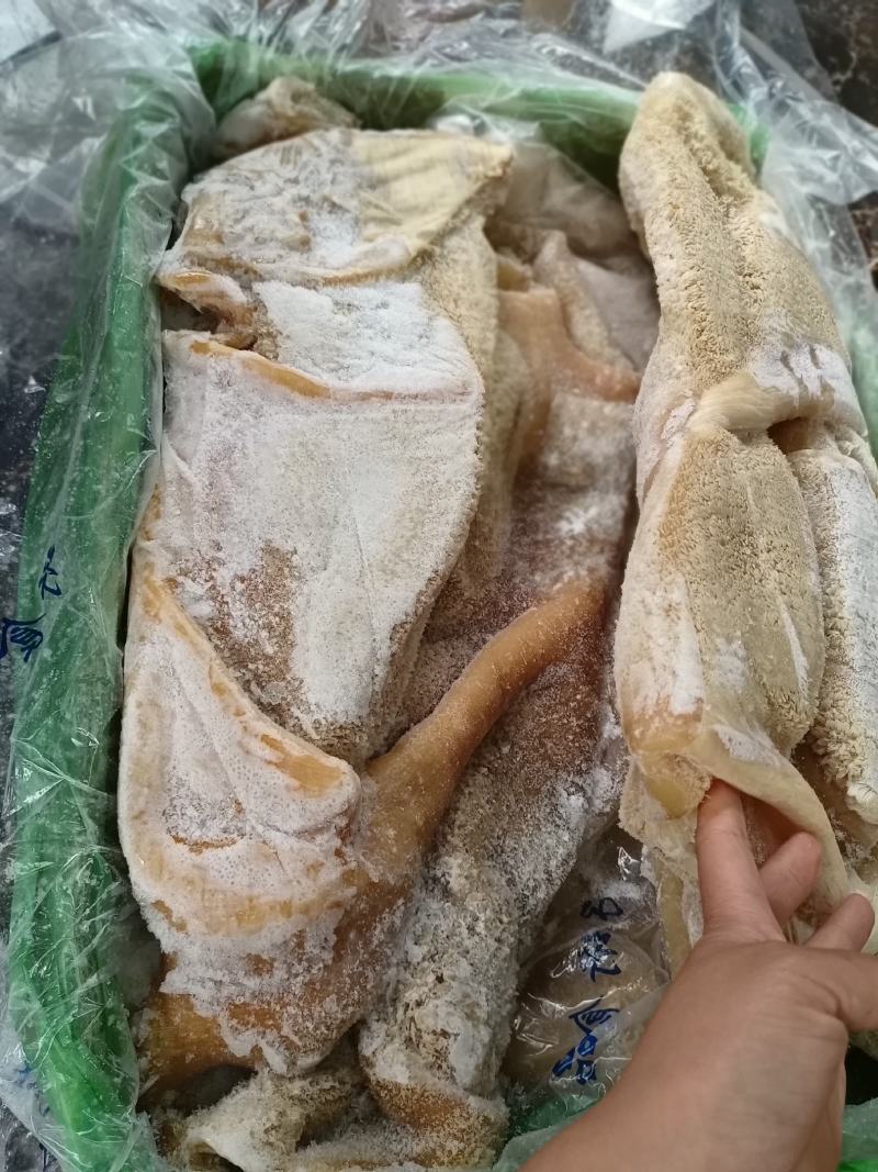 纯干牛肚，可以卤，可以煮，2层装，40斤装！