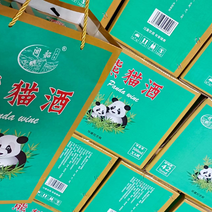 厂家批发熊猫酒42度一箱六瓶配三个手提袋