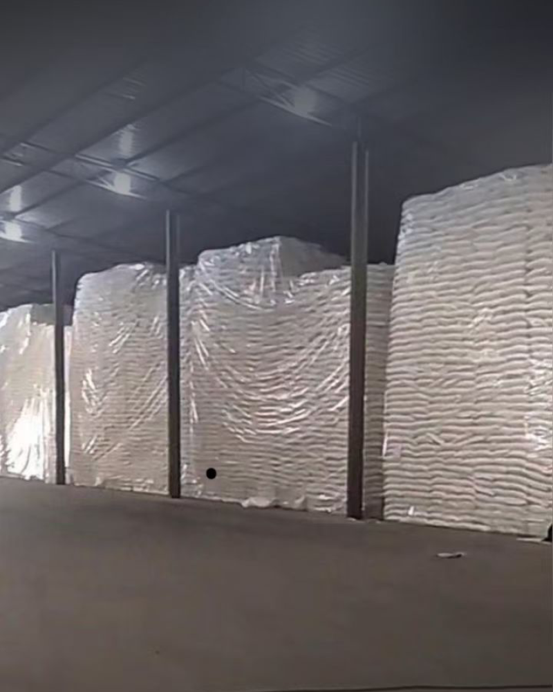 巴西45号一级白糖，2万吨，深圳平台公司面交提货