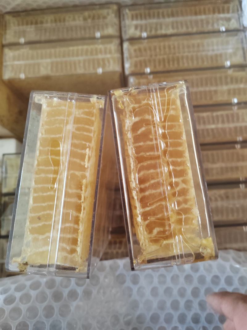 深山蜂巢蜜品质保证货源充足注：【盒装】